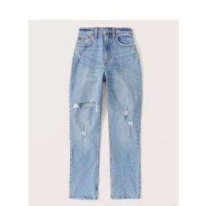 Abercrombie Curve Love Ultra High Rise 90s Straight Jean